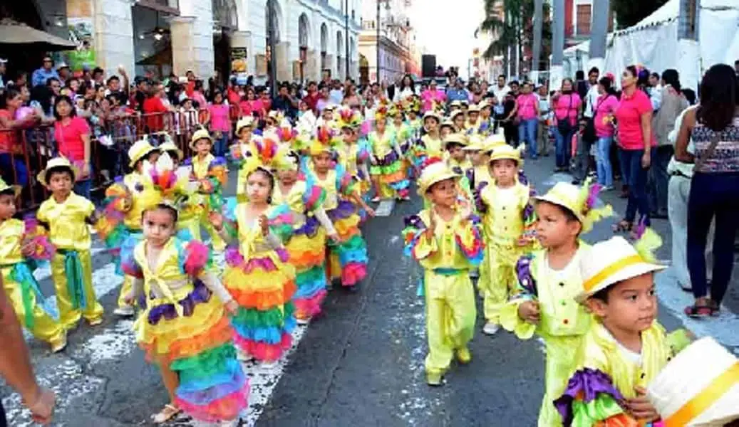 Todo sobre el Carnaval Tuxpan 2025, la Fiesta más Emblemática